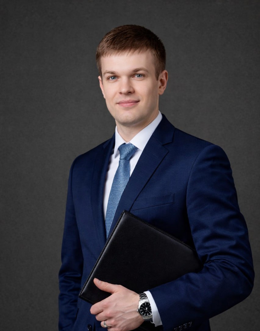 Александр Кузнецов